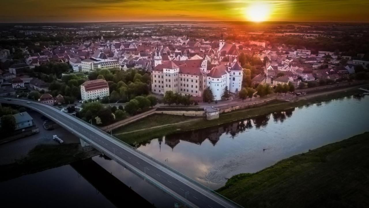 Renaissancestuben Apartment ทัวร์เกา ภายนอก รูปภาพ